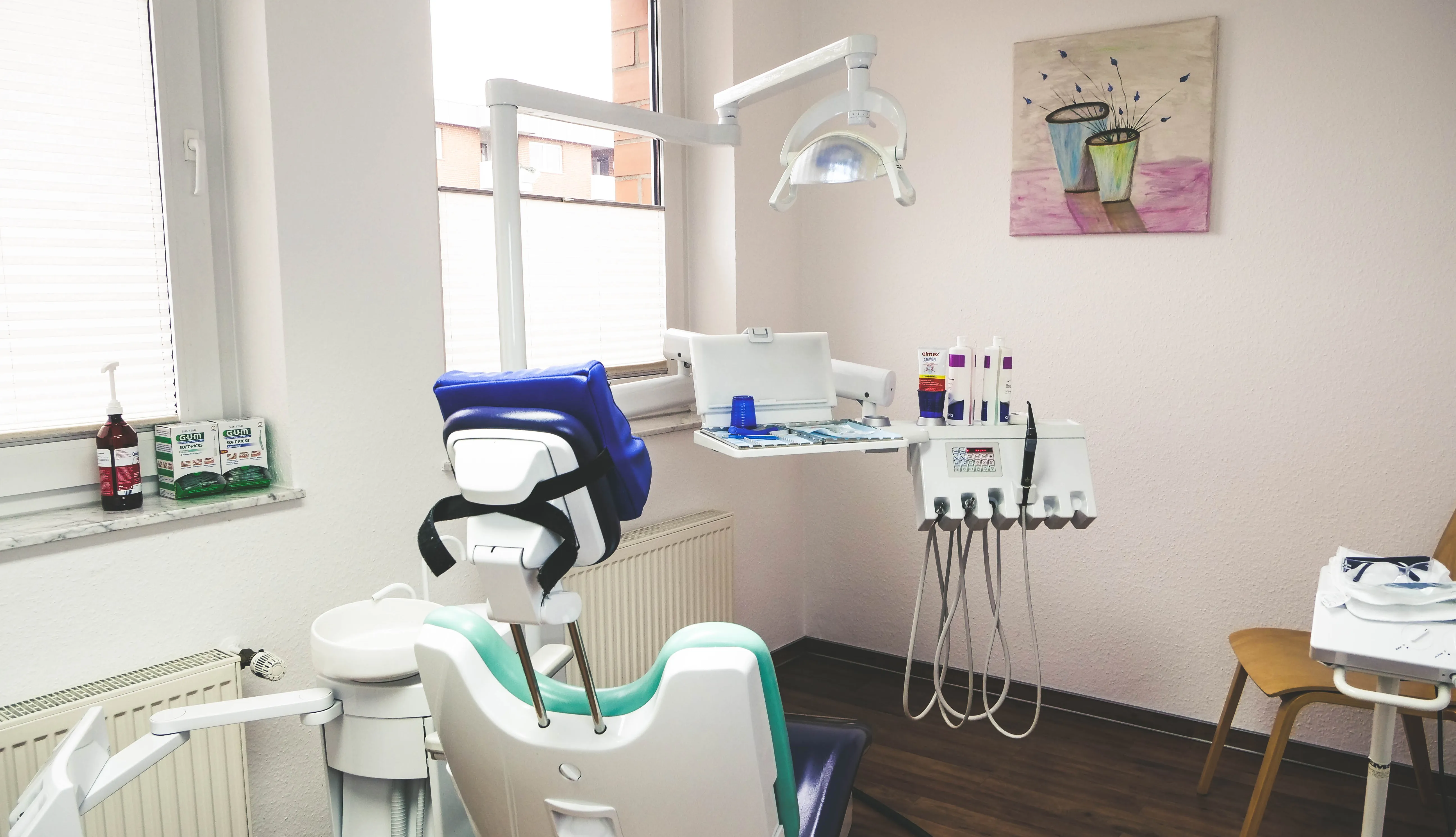 Zahnarzt Dr. Ralph Steffen Kirchner — db9553_7db8d8b22bb943e798c33aadb606bf54~mv2_d_5184_3888_s_4_2